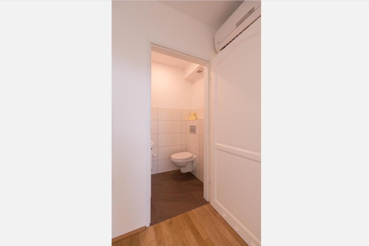 Sunny Penthouse L Dg1'14 Apartment เวียนนา ภายนอก รูปภาพ