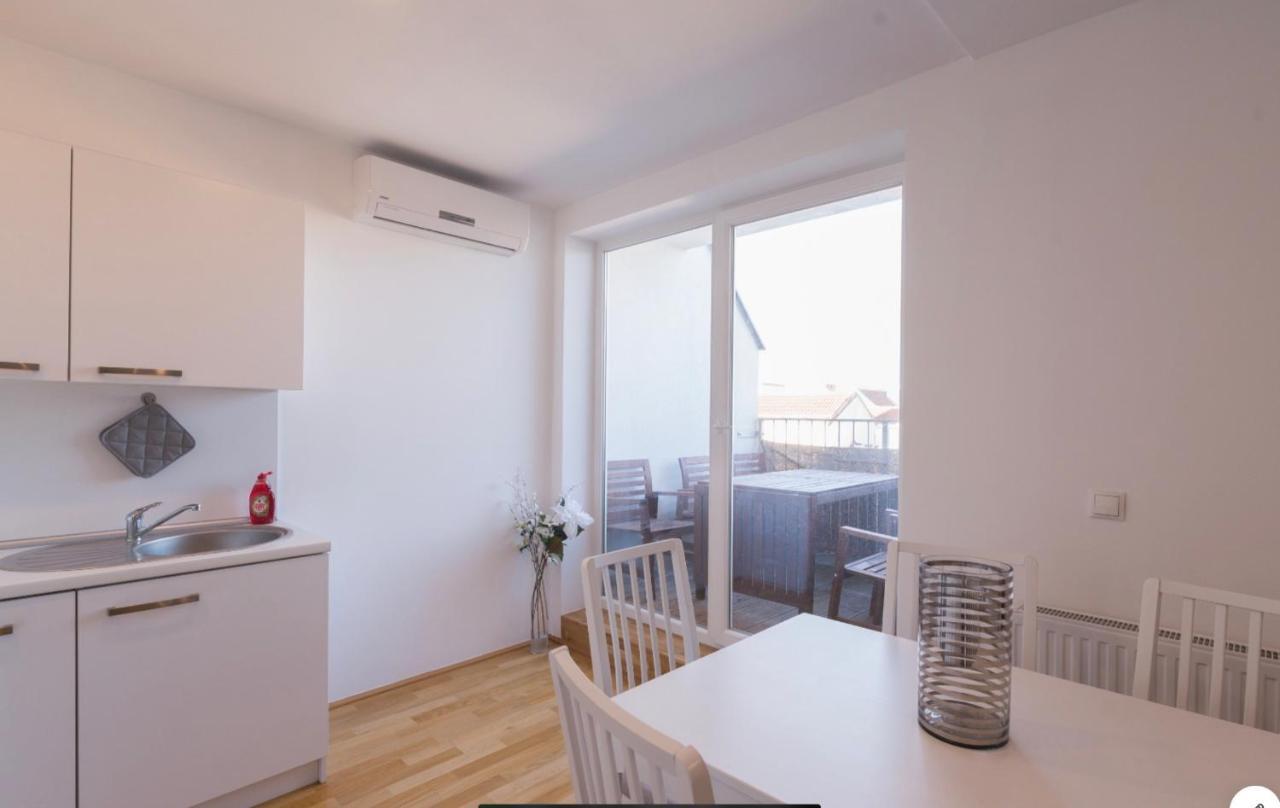 Sunny Penthouse L Dg1'14 Apartment เวียนนา ภายนอก รูปภาพ